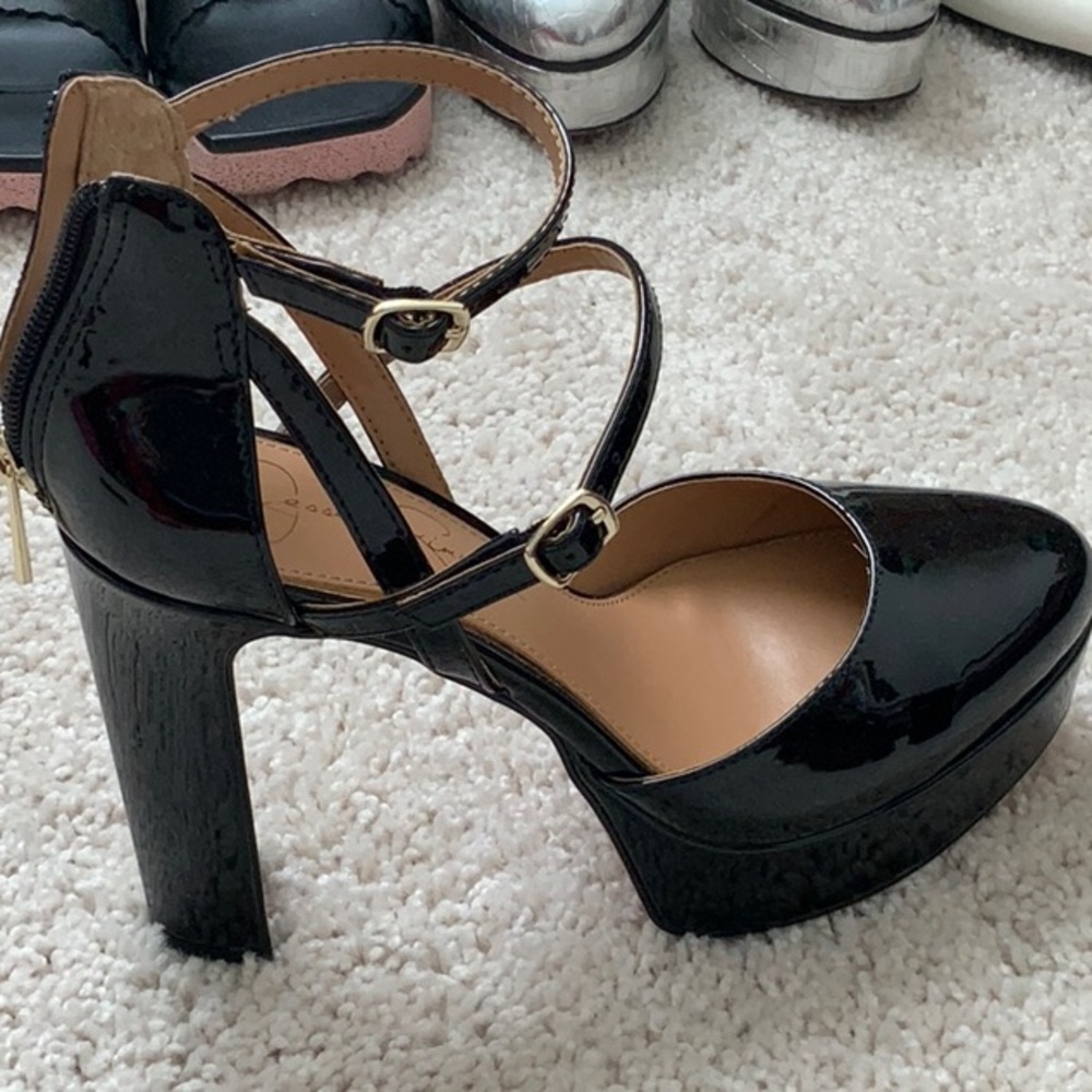 Platform pump - Picture 2 of 3